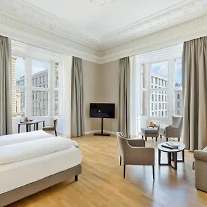 Rathauspark Wien, A Member Of Radisson Individuals **** Wien