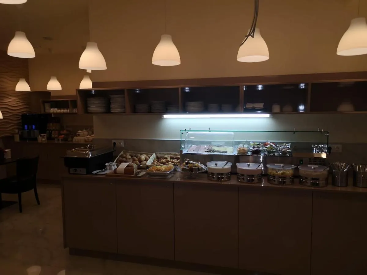 Ch-Hotel Luka Budget Vienna 2*,  Austria